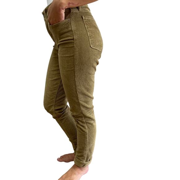 Levis 29/30 Tan Corduroy Skinnys - Picture 4 of 7